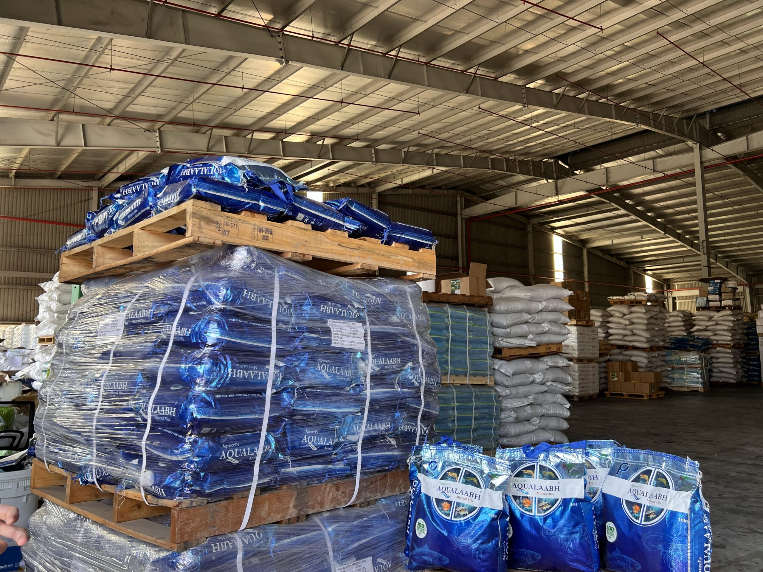 Khoáng tạt tổng hợp Aqualaabh.